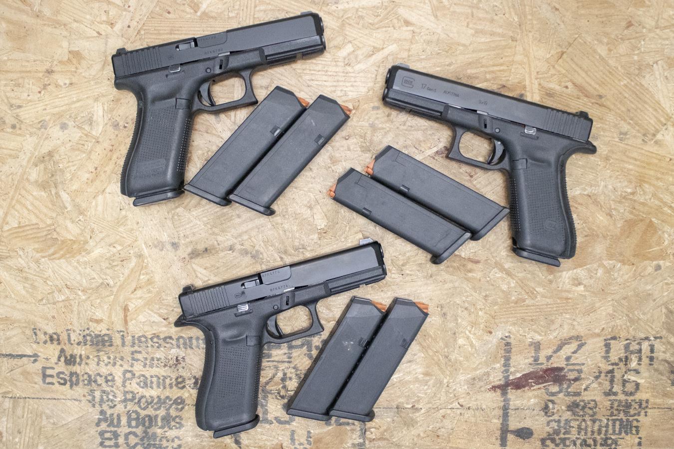 GLOCK 17 Gen5 9mm Police Trade-In Pistols with Three Magazines